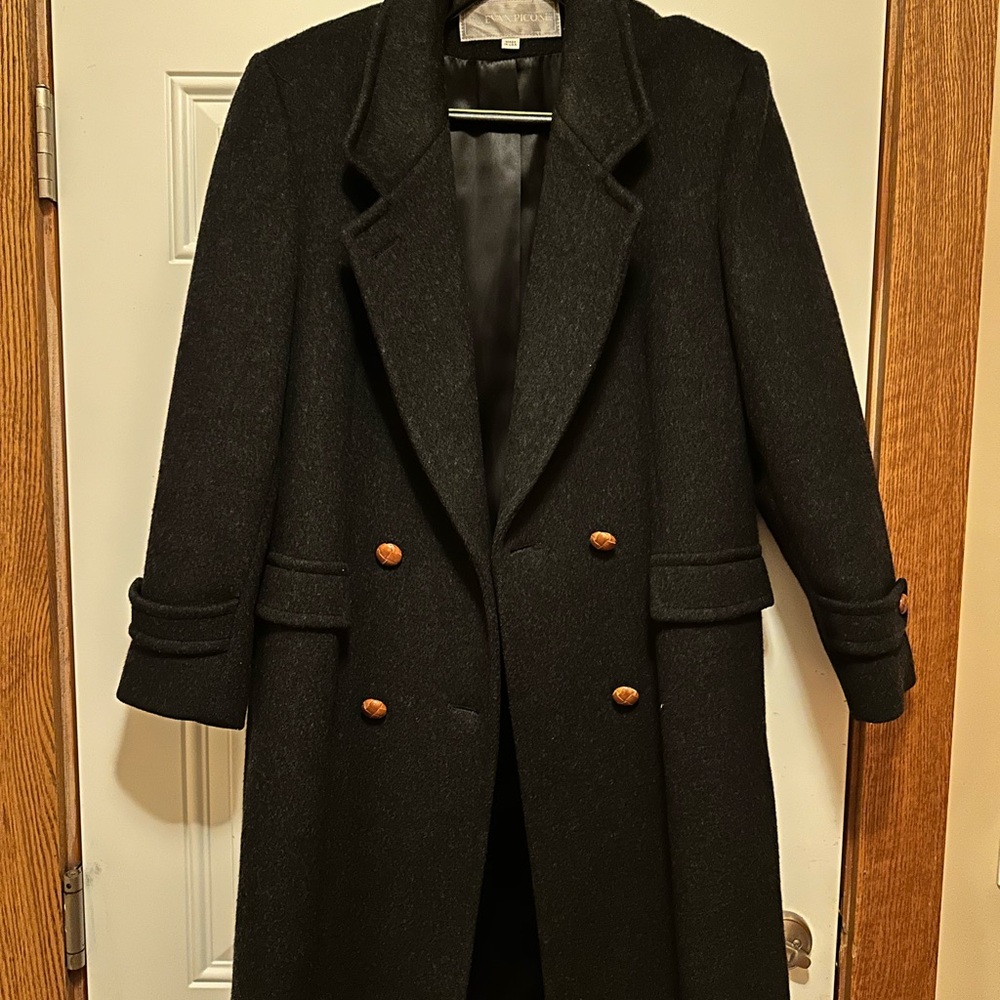 Elegant Black Double-Breasted Evan Picone Women's Coat
